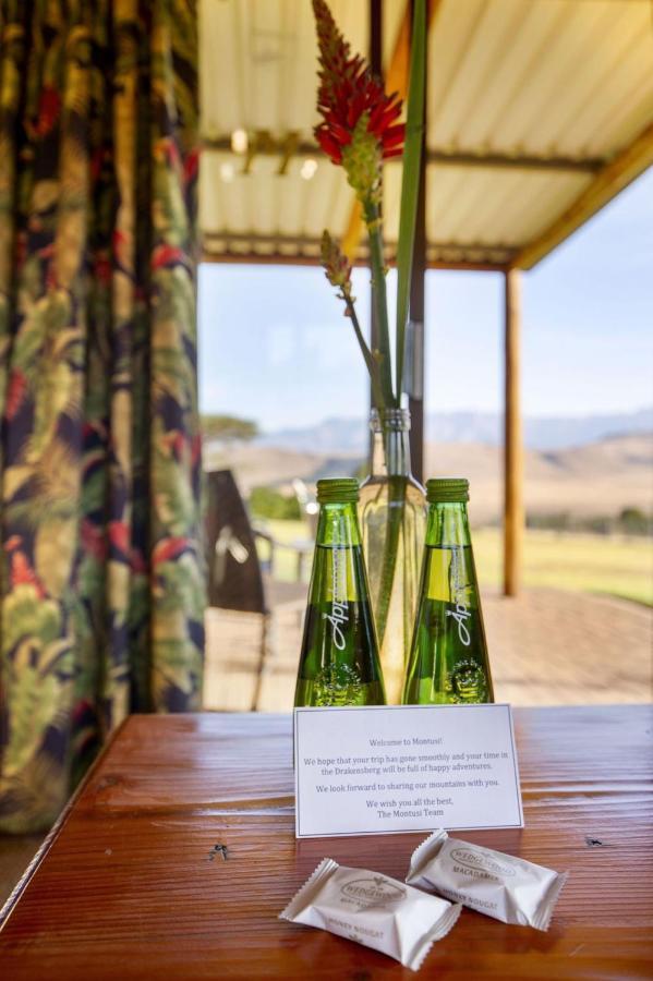 Montusi Mountain Lodge Bonjaneni ภายนอก รูปภาพ