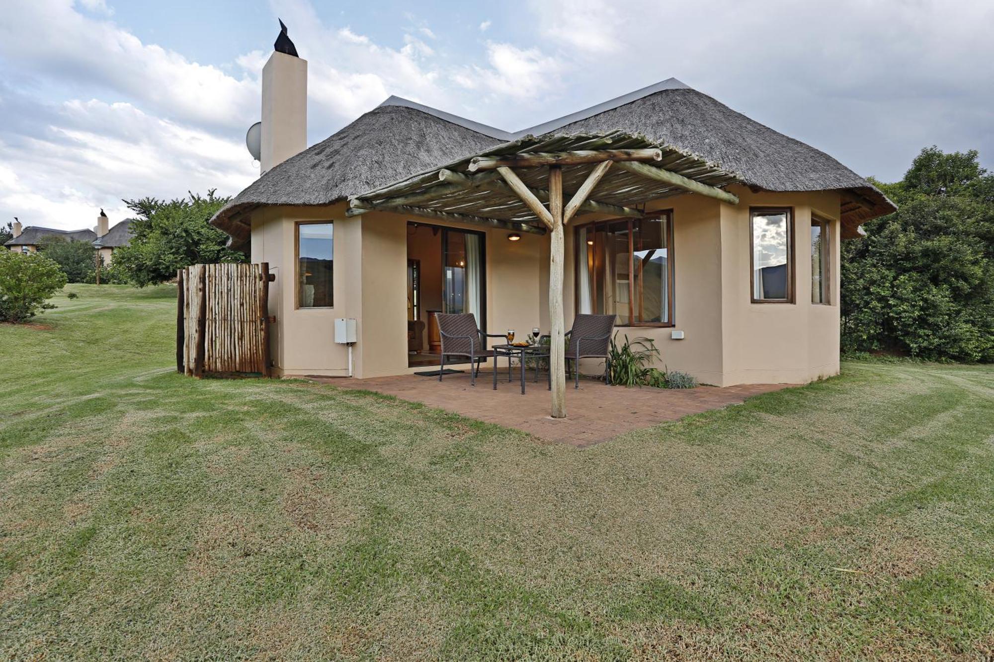 Montusi Mountain Lodge Bonjaneni ห้อง รูปภาพ