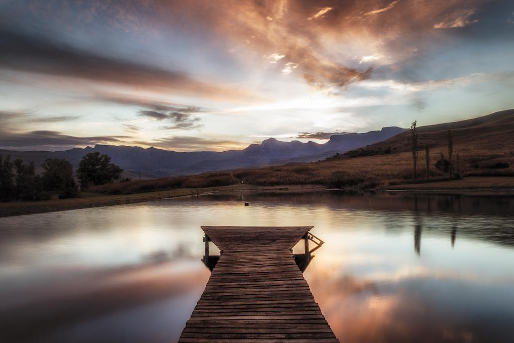 Montusi Mountain Lodge Bonjaneni ภายนอก รูปภาพ