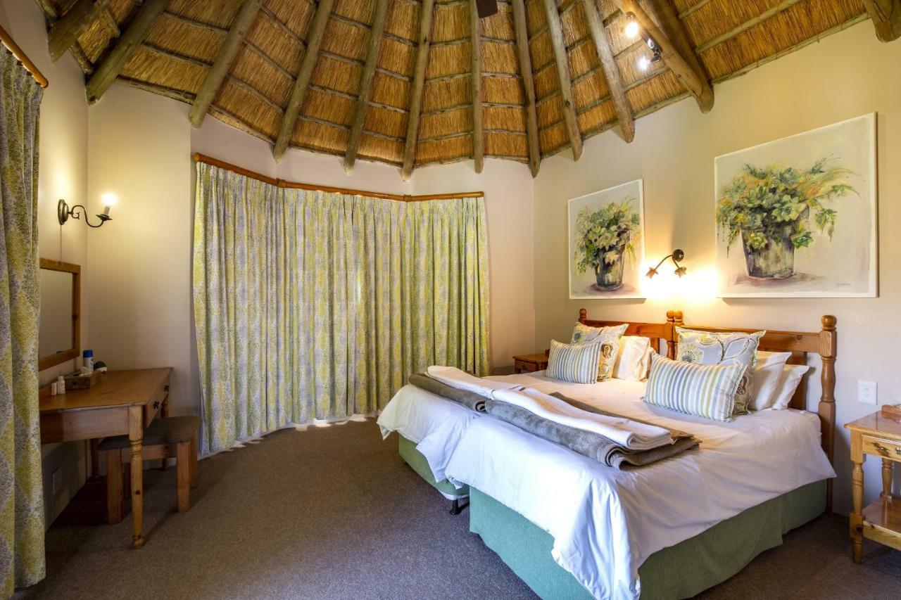 Montusi Mountain Lodge Bonjaneni ภายนอก รูปภาพ
